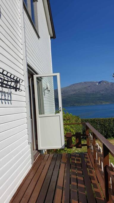 Traditional Farm House Located Close To Fjord Lyngseidet Exterior photo